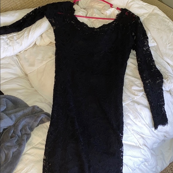 Dress - Picture 1 of 4